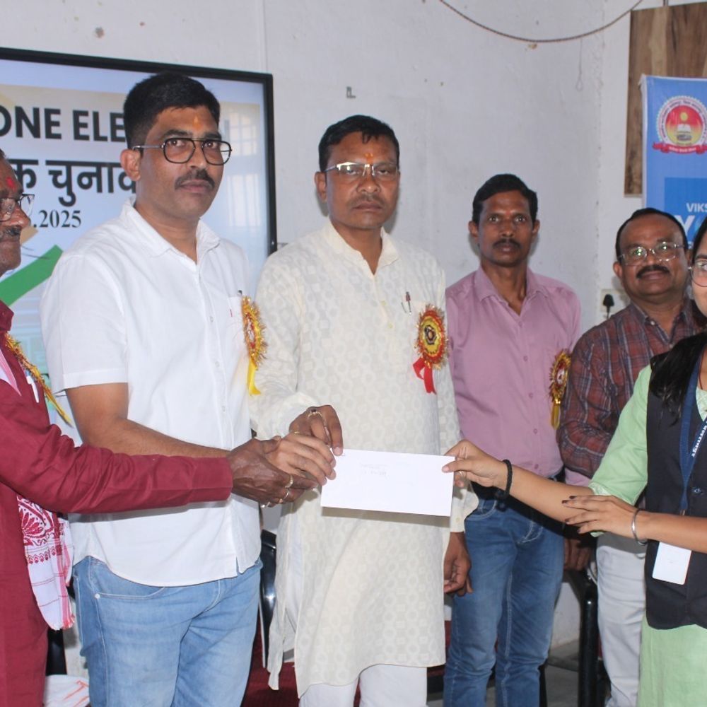 एक राष्ट्र, एक चुनाव पर गोष्ठी, विजेता सम्मानित हुए