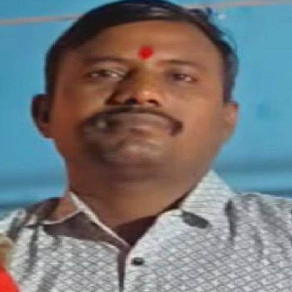 झांसी में भांजे की शादी में मामा की मौत:भात लेकर गए थे, आधी रात को सीने में दर्द हुआ, अस्पताल पहुंचने से पहले मौत