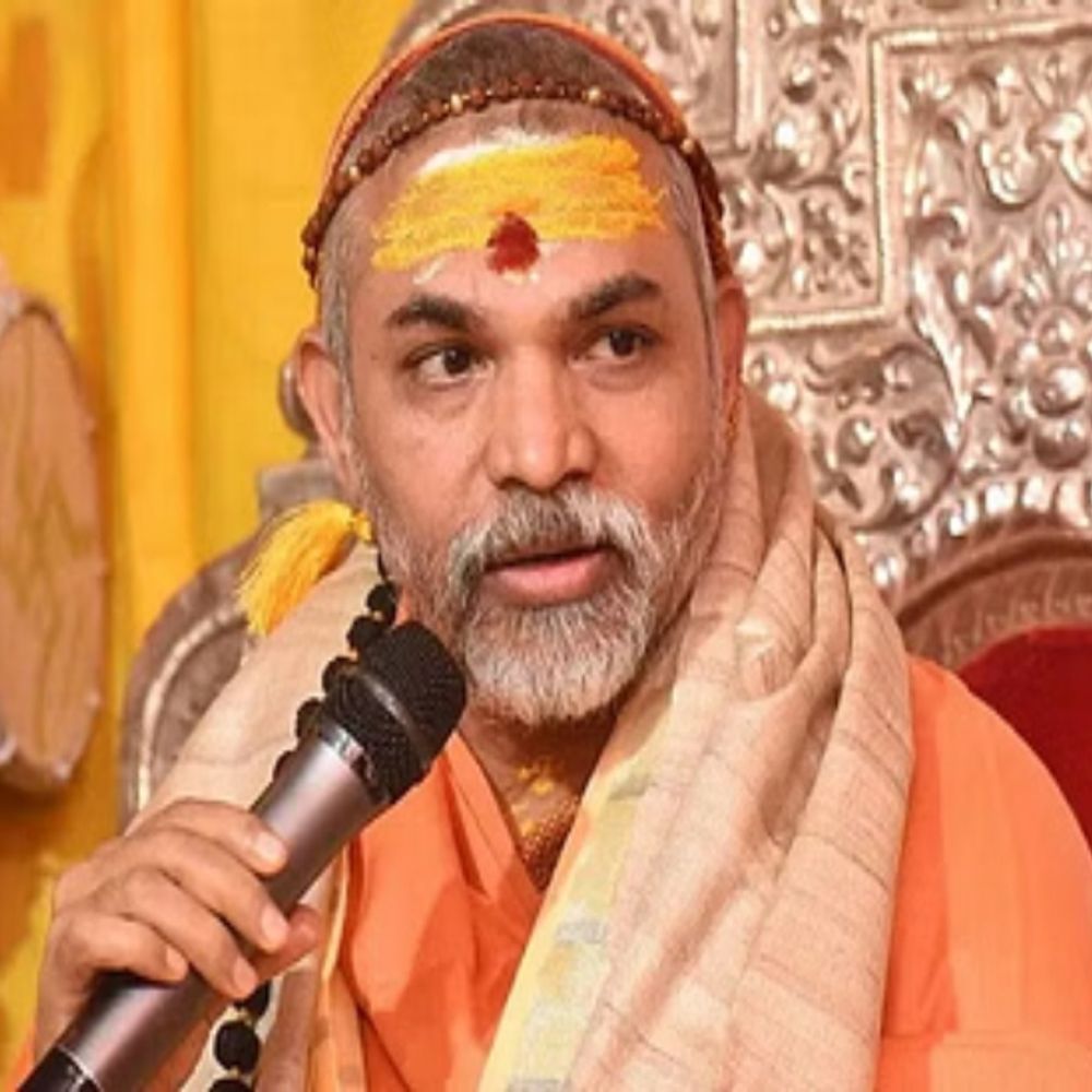 भारतीय सेना के शौर्य को सम्मान:शंकराचार्य बोले- सेना के विजय के लिए करेंगे धार्मिक अनुष्ठान, संत-समाज देश के साथ; कांग्रेस निकालेगी तिरंगा यात्रा