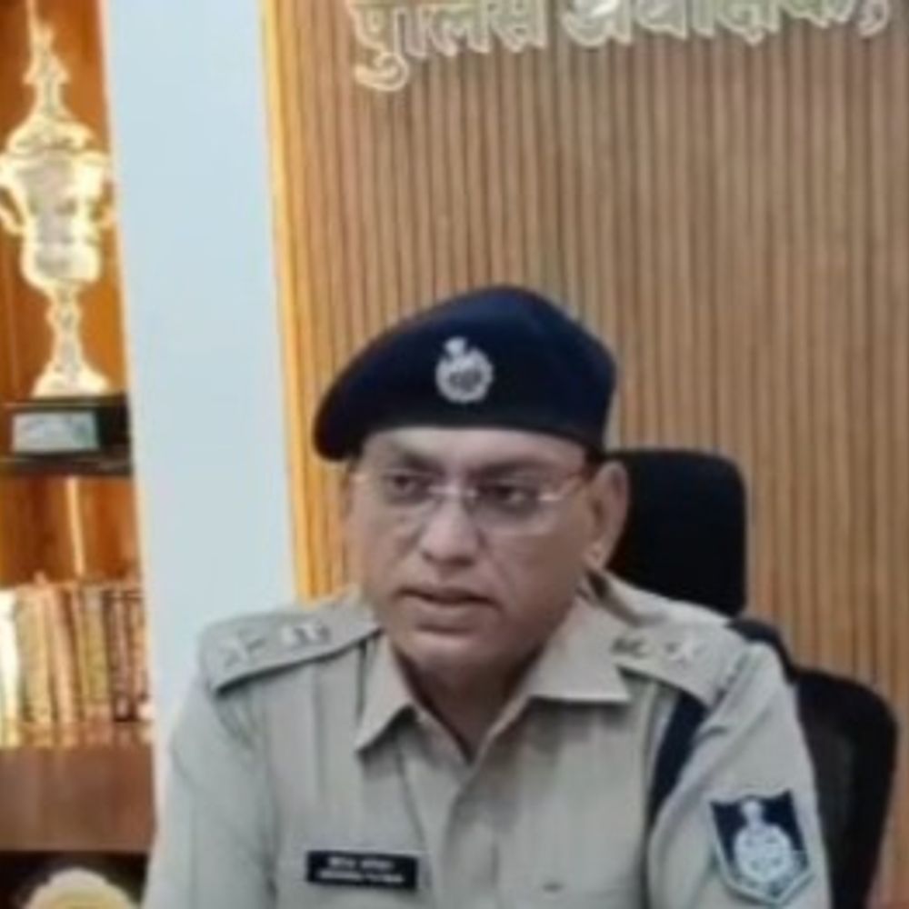 SP बोले- सांप्रदायिक सौहार्द बिगाड़ने वाली पोस्ट पर होगी कार्रवाई:बुरहानपुर पुलिस ने जारी की एडवाइजरी; कहा-हर प्लेटफॉर्म पर नजर