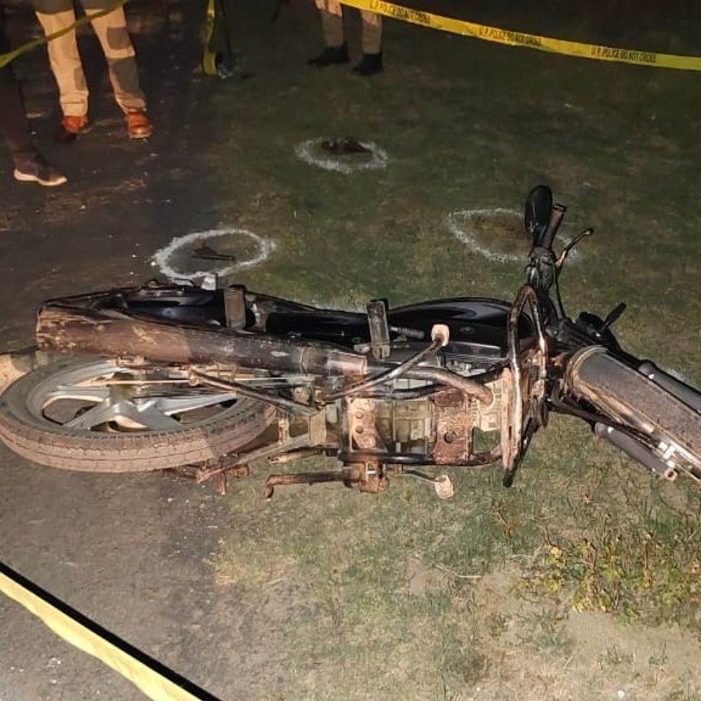 गोकशी के आरोपी से पुलिस मुठभेड़:सिद्धार्थनगर में आरोपी के पैर में लगी गोली, तमंचा और चाकू बरामद