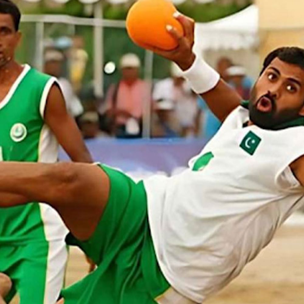 एशियाई बीच हैंडबॉल चैंपियनशिप:भारतीय मेन्स टीम पाकिस्तान के खिलाफ काली पट्‌टी बांधकर उतरी;0-2 से हारी भारतीय टीम