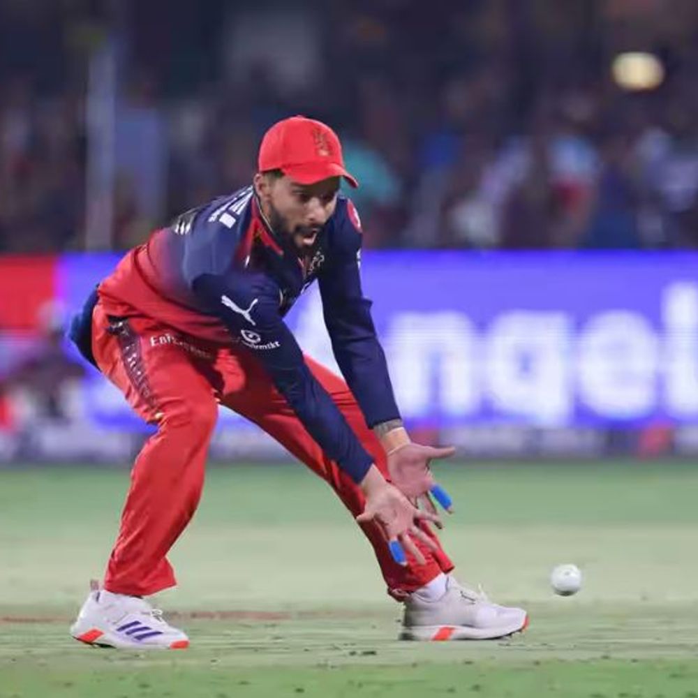 कंधे की चोट से गुजर रहे हेजलवुड की वापसी कठिन:पाटीदार उंगली की चोट से उबर रहे, 16 मई से फिर शुरू हो सकता है IPL