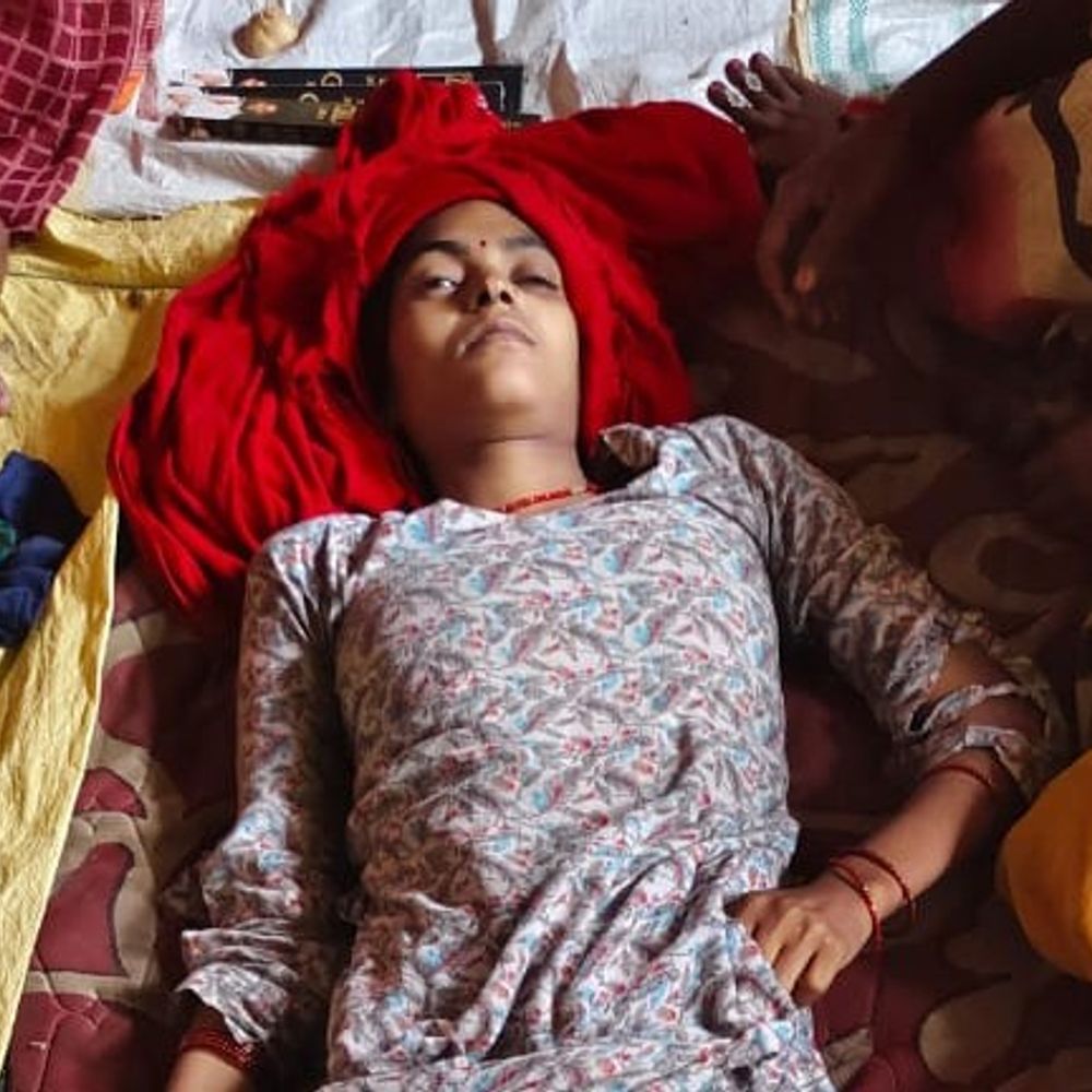 बरेली में जहर खाने से महिला की मौत:परिजनों की सूचना पर पुलिस ने शव पोस्टमार्टम के लिए भेजा, जांच जारी