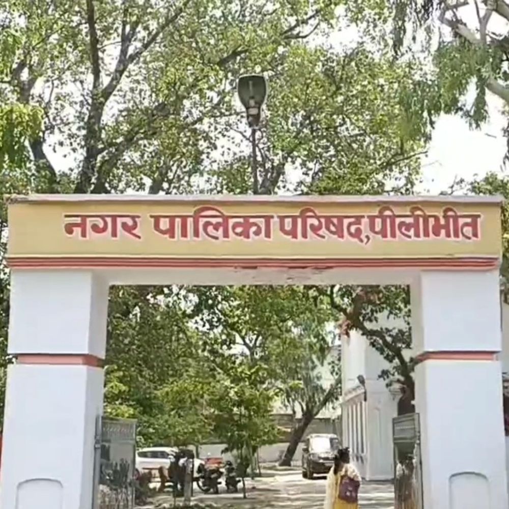 भ्रष्टाचार का विरोध करने वाले इंजीनियर का तबादला:गुणवत्ताहीन नालों के पेमेंट से इनकार करने पर इटावा भेजा, सत्येंद्र यादव नए जेई