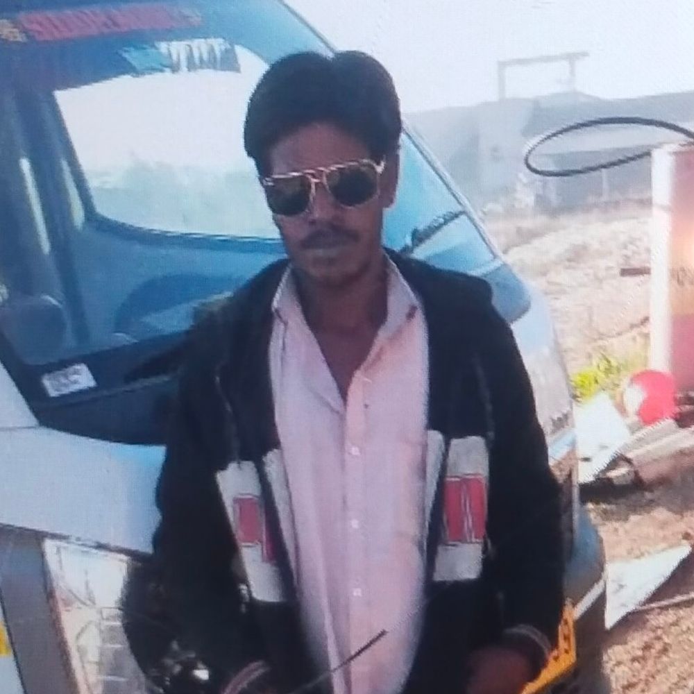 ललितपुर में पति ने पत्नी को घर से निकाला:फांसी लगाकर दी जान, शराब पीकर करता था मारपीट