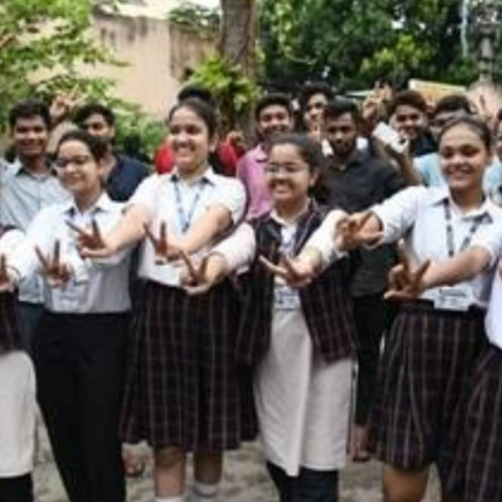 CBSE 10वीं का रिजल्ट जारी:मेरठ में 16 हजार छात्र-छात्राओं ने परीक्षा दी थी