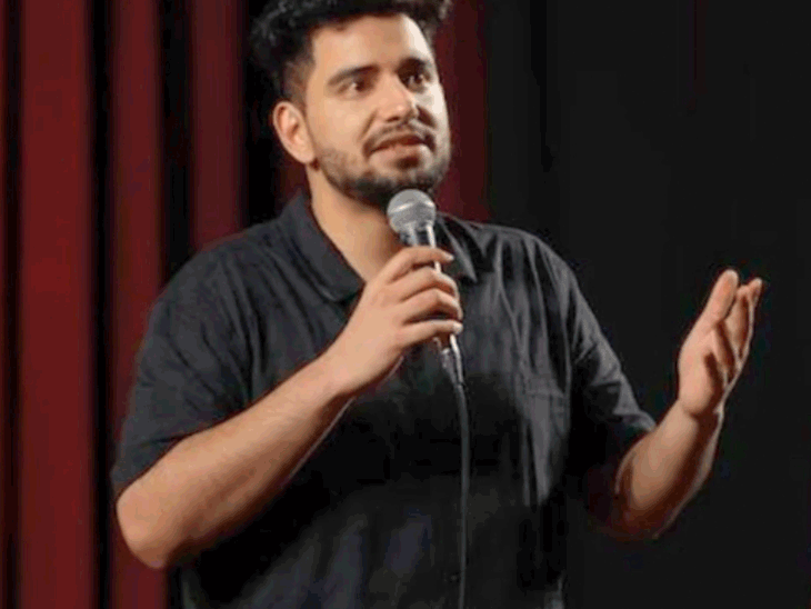 विवाद के बाद समय रैना की पहली पब्लिक अपीयरेंस:इंडियाज गॉट लेटेंट शो की वापसी पर बोले - 'अरे...' और फिर दोस्त ने खींच लिया