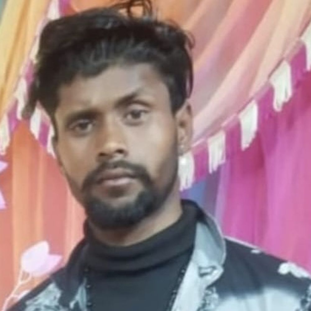 बहन की शादी में आए युवक की करंट से मौत:गुजरात से आया था घर, पंखा ठीक करते समय हुआ हादसा