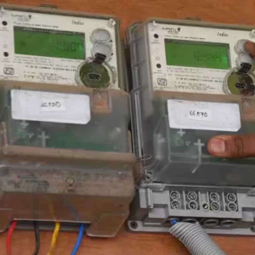 कानपुर में कई इलाकों में बिजली का शटडाउन:केबल डालने और कनेक्शन के काम के चलते कई घंटे तक रहेगा शटडाउन