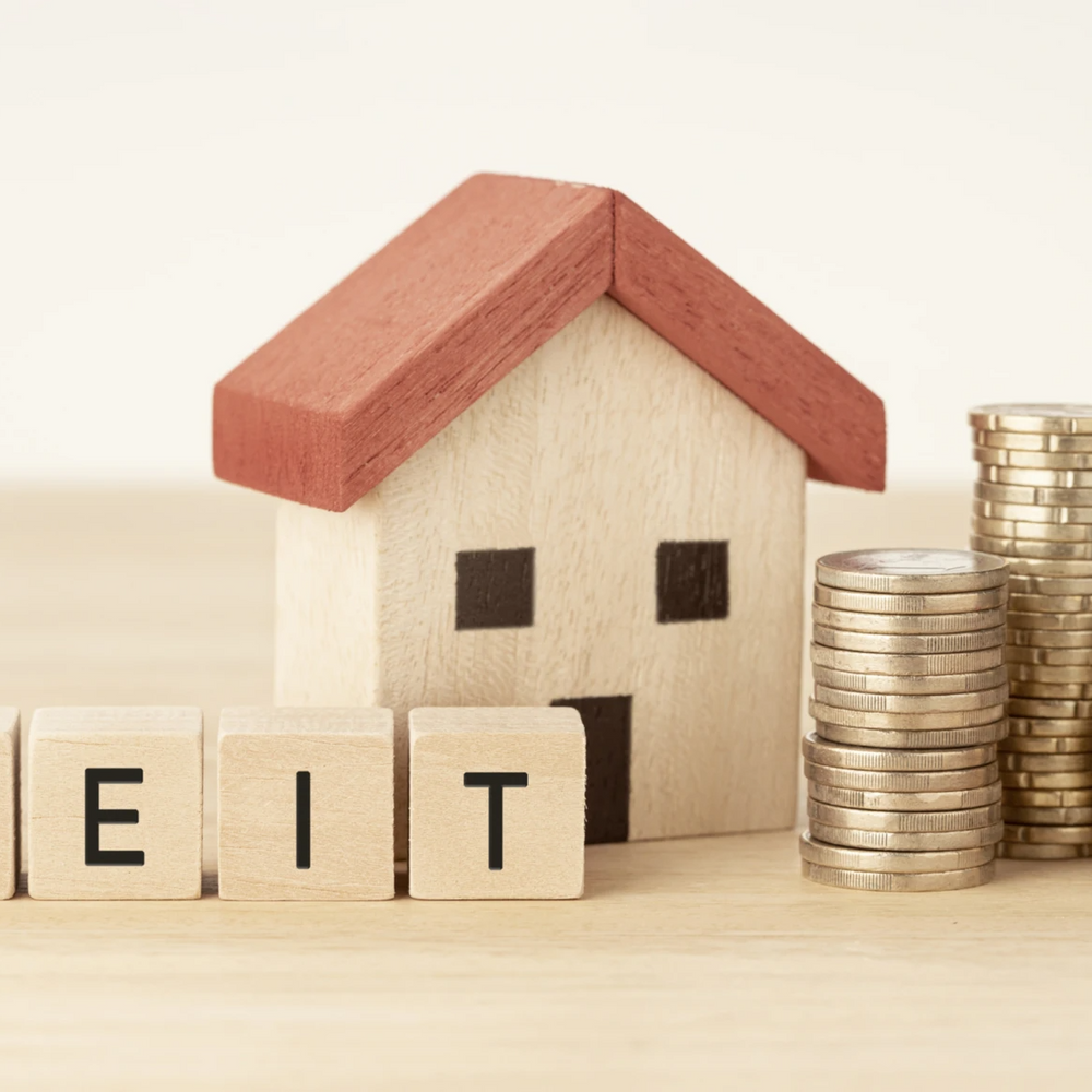 REIT कम पैसों में इन्वेस्टमेंट का बेहतर ऑप्शन:इससे रियल एस्टेट में निवेश से मिल सकता है अच्छा रिटर्न, जानें इससे जुड़ी हर एक डिटेल