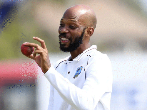 रोस्टन चेज वेस्टइंडीज के नए टेस्ट कप्तान:दो साल बाद टीम में वापसी, ब्रैथवेट की जगह लेंगे; ऑस्ट्रेलिया के खिलाफ सीरीज से करेंगे कप्तानी