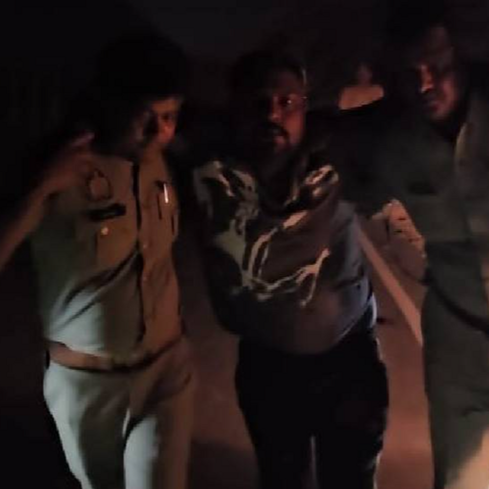 लखनऊ में गौ-तस्करों के साथ मुठभेड़:पुलिस की जवाबी फायरिंग में एक को लगी गोली, साथी भागने में कामयाब