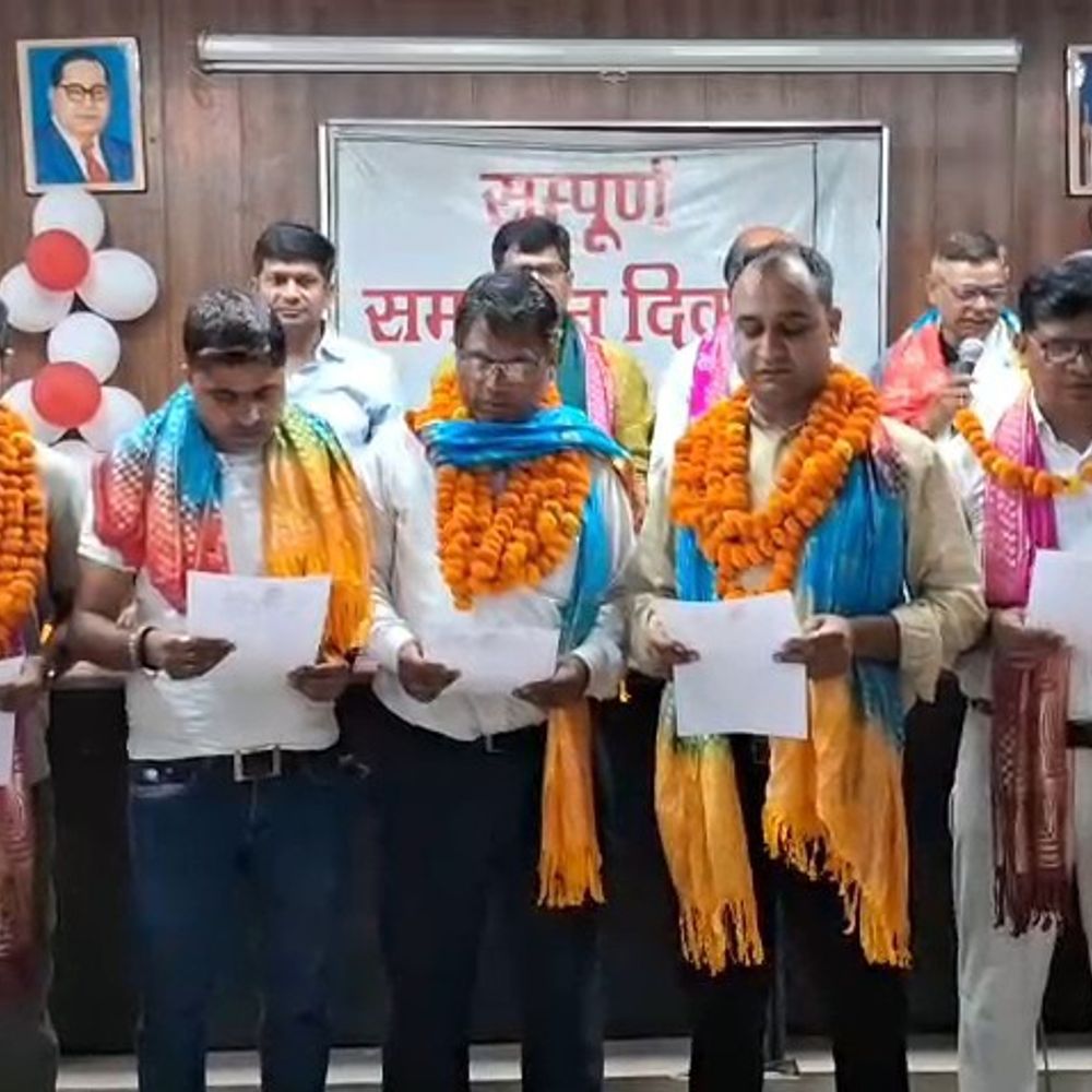 मथुरा के छाता में लेखपाल संघ का वार्षिक चुनाव:टेकचंद बने तहसील अध्यक्ष, प्रियांशु तीसरी बार कोषाध्यक्ष चुने गए