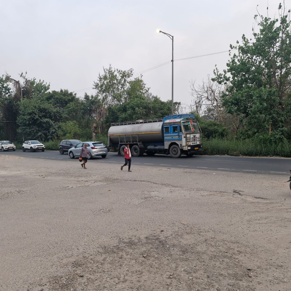 मेरठ में आज और कल बारिश के आसार:रविवार को 37 डिग्री के पार पहुंचा तापमान, आज से मौसम में बदलाव की आशंका