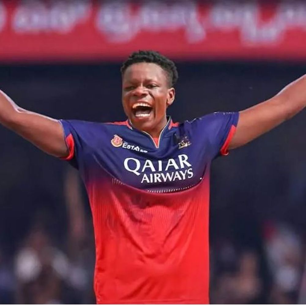 KKR और RCB ने रिप्लेसमेंट जारी किए:कोलकाता में पॉवेल की जगह शिवम शुक्ला, बेंगलुरु में एनगिडी की जगह मुजरबानी शामिल