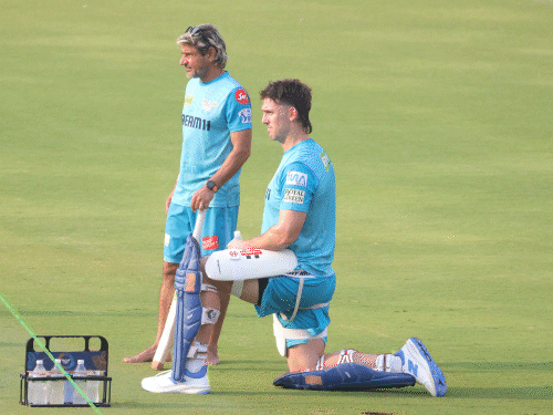 इकाना में आज लखनऊ का हैदराबाद से मुकाबला:काली मिट्टी की पिच पर होगा मैच, पंत ने प्रैक्टिस सेशन में एग्रेसिव बैटिंग की