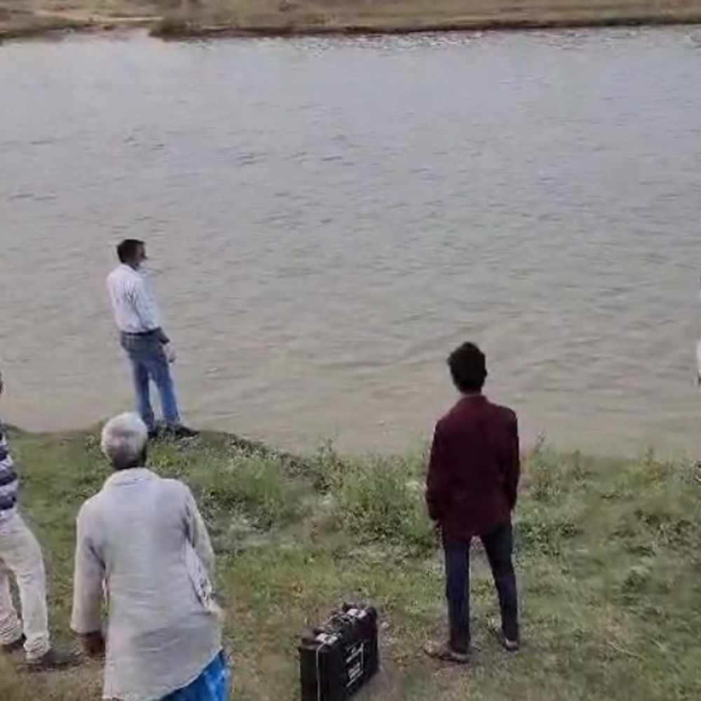 श्रावस्ती में नहर में डूबा 10 साल का बच्चा:दोस्तों के साथ गया था नहाने, पैर फिसलने से गहरे पानी में गया