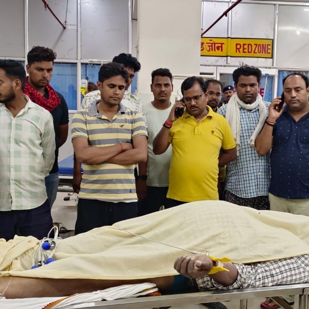 बिजली उपकेंद्र पर तैनात अवर अभियंता का निधन:ड्यूटी के दौरान ब्रेन हेमरेज, बिजलीकर्मियों ने जताया शोक