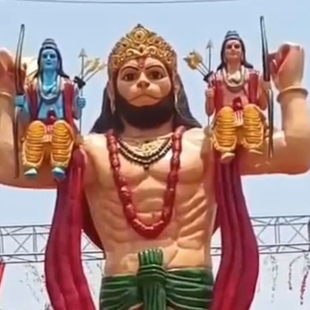 श्रवण धाम में 21 फीट ऊंची हनुमान प्रतिमा:डीएम ने की पूजा-अर्चना, पर्यटन स्थल के रूप में विकसित होगा क्षेत्र