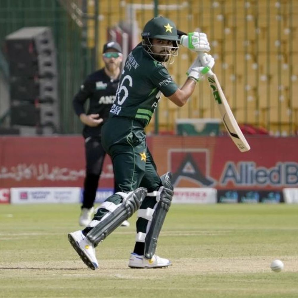 बांग्लादेश से टी-20 सीरीज के लिए पाकिस्तान टीम का ऐलान:बाबर, रिजवान और शाहीन बाहर; फरहान, हसन, अयूब की टीम में वापसी
