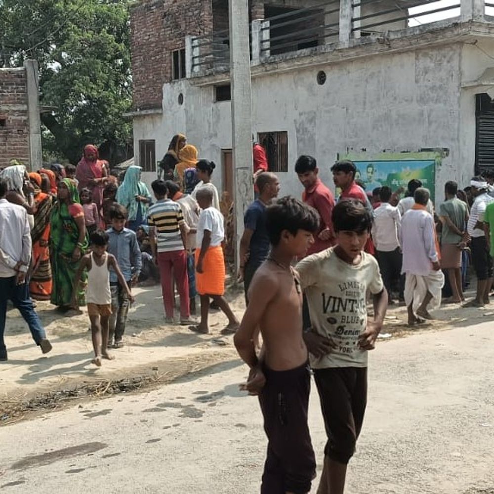 पत्नी के मायके में रहने से परेशान युवक का सुसाइड:सीतापुर में फांसी लगाई, डेढ़ साल पहले हुई थी शादी