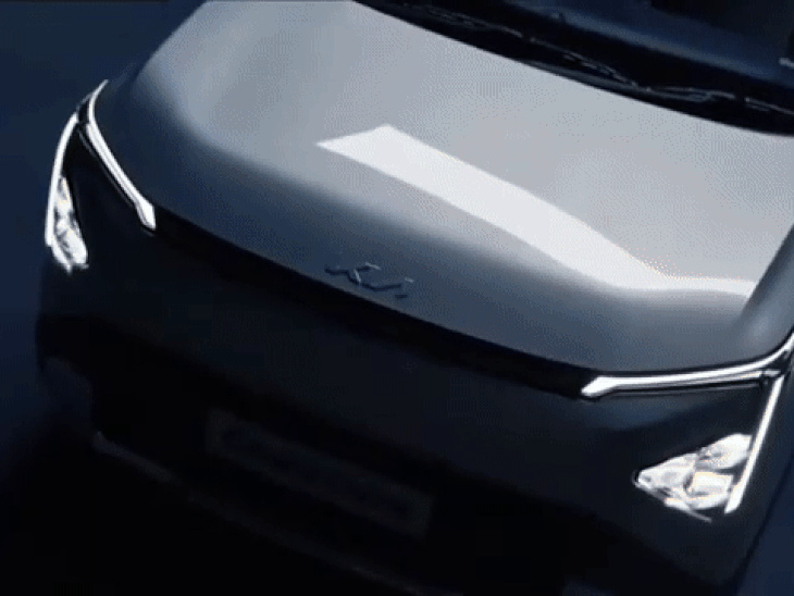 किआ कैरेंस क्लाविस लेवल-2 ADAS सेफ्टी फीचर्स के साथ लॉन्च:1 लीटर डीजल में 19.54km चलेगी, पेट्रोल में 16.66kmpl का माइलेज; शुरुआती कीमत ₹11.49