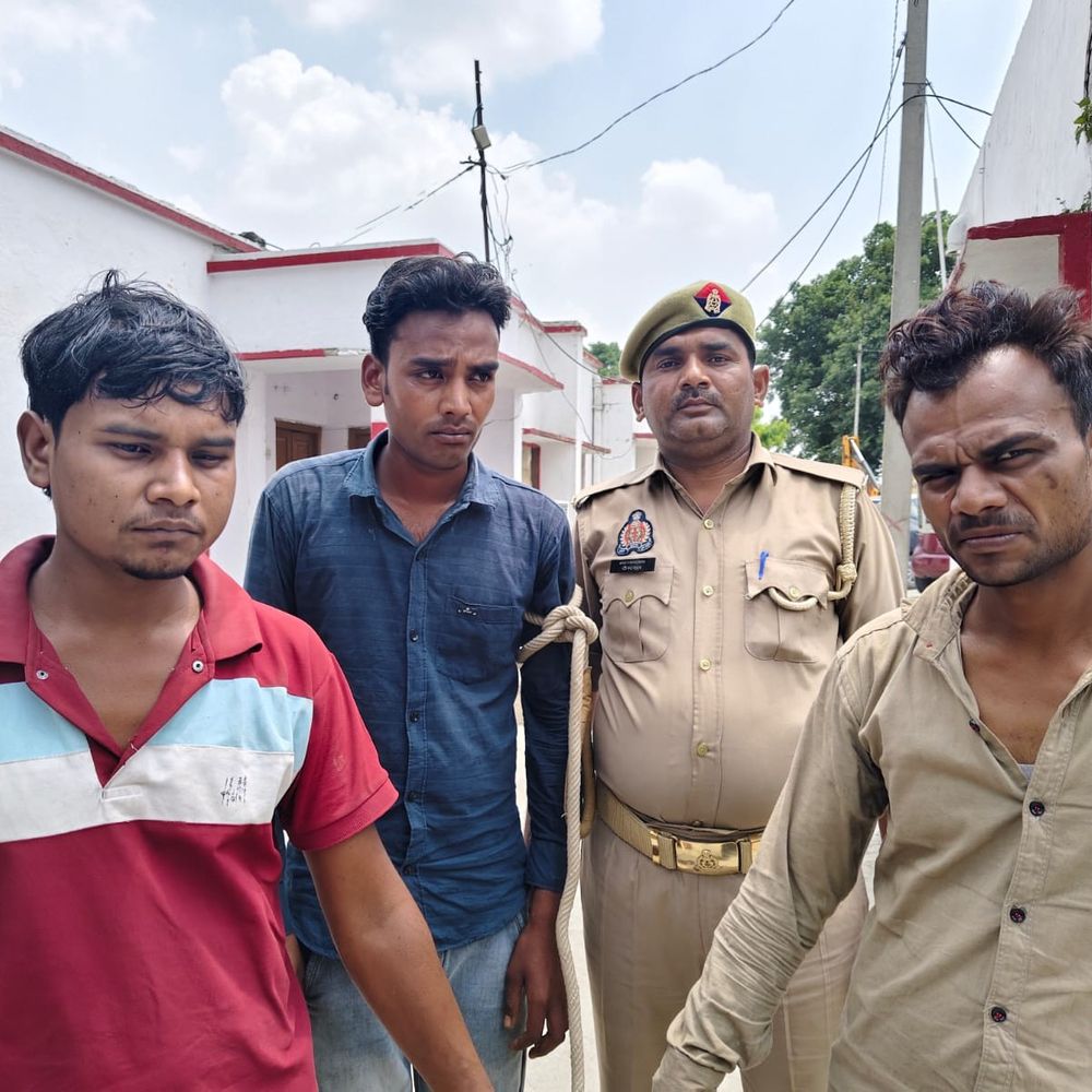 जहानाबाद में चोरी का मामला:पूर्णागिरि मेले से लौटे परिवार के घर से नगदी और जेवर चोरी, 3 आरोपी पकड़े