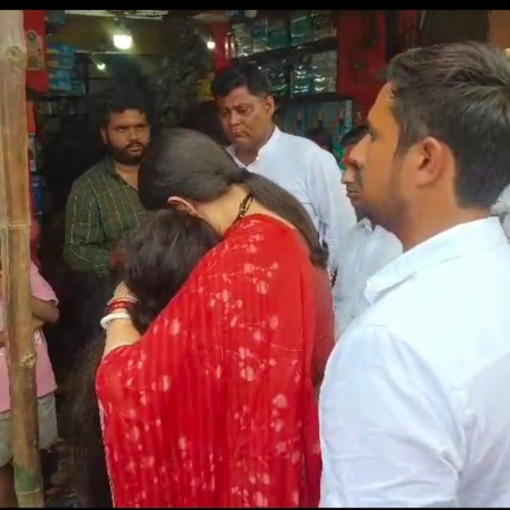 अमेठी पहुंचीं स्मृति ईरानी:अहिल्याबाई होल्कर की त्रिजनशताब्दी कार्यक्रम में होंगी शामिल
