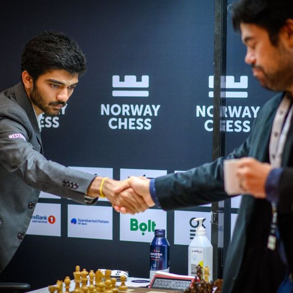 नॉर्वे चेस टूर्नामेंट-गुकेश की लगातार दो हार के बाद वापसी:तीसरे राउंड में वर्ल्ड नंबर-2 हिकारू को हराया, अब फैबियानो से भिड़ेंगे