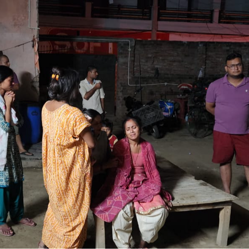 लखनऊ में भांजे ने की मामा की हत्या:धारदार हथियार से काटा गला, दीवार तोड़कर भागा आरोपी