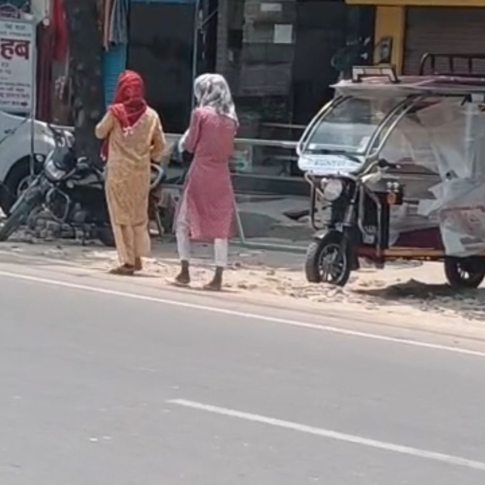 अंबेडकर नगर में 40 डिग्री पहुंचा तापमान:बाजारों में सन्नाटा, व्यापार प्रभावित; आगे और बढ़ेगी गर्मी