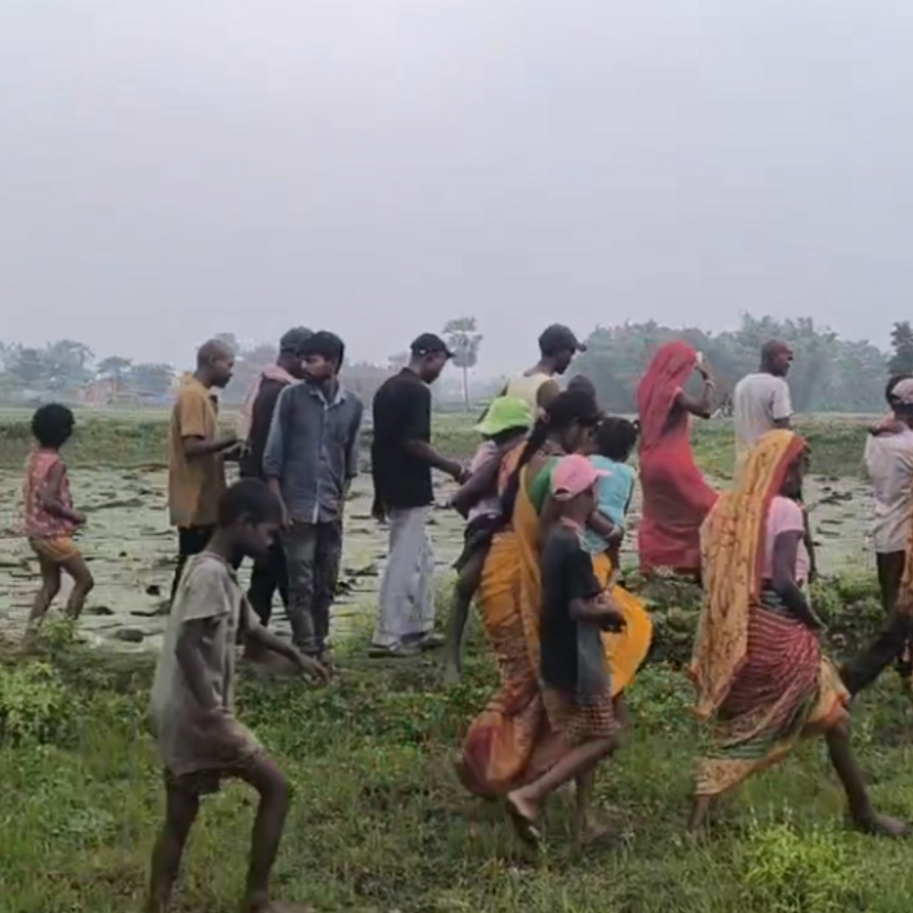 नहर में उपलाती मिली युवक की लाश:घर से दोस्तों के साथ घूमने के लिए निकला था, परिजन ने हत्या के बाद शव फेंकने की जताई आशंका