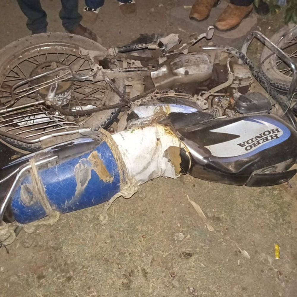 मैहर में दो भाइयों को कार ने टक्कर मारी:एक की मौत, दूसरा गंभीर घायल, बारात में शामिल होने गए थे