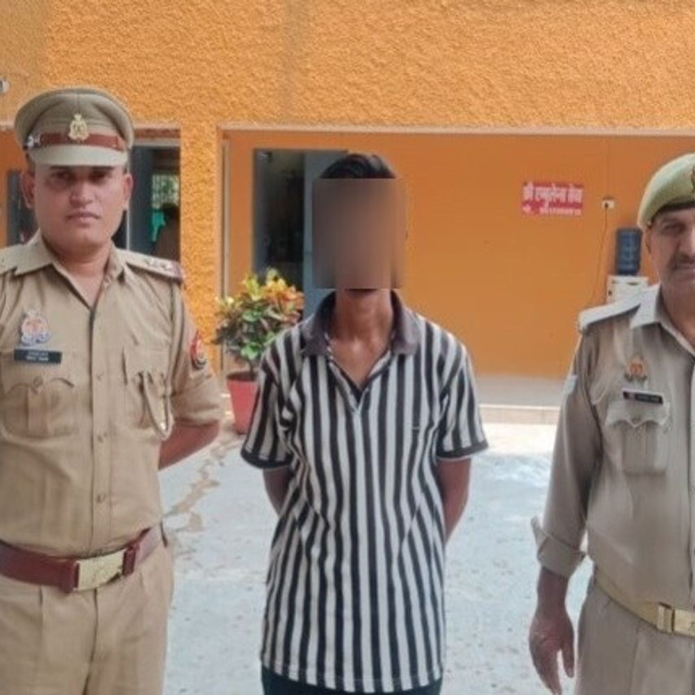 लखनऊ में 2 बाइक चोरी का आरोपी गिरफ्तार:पीजीआई थाना पुलिस ने शनि मंदिर चौराहे से पकड़ा, बाइक बरामद