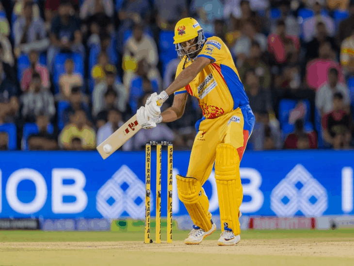 तमिलनाडु प्रीमियर लीग- अश्विन पर मैच फीस का 30% जुर्माना:LBW आउट होने पर महिला अंपायर से बहस हुई, ग्लव्स भी हवा में फेंके