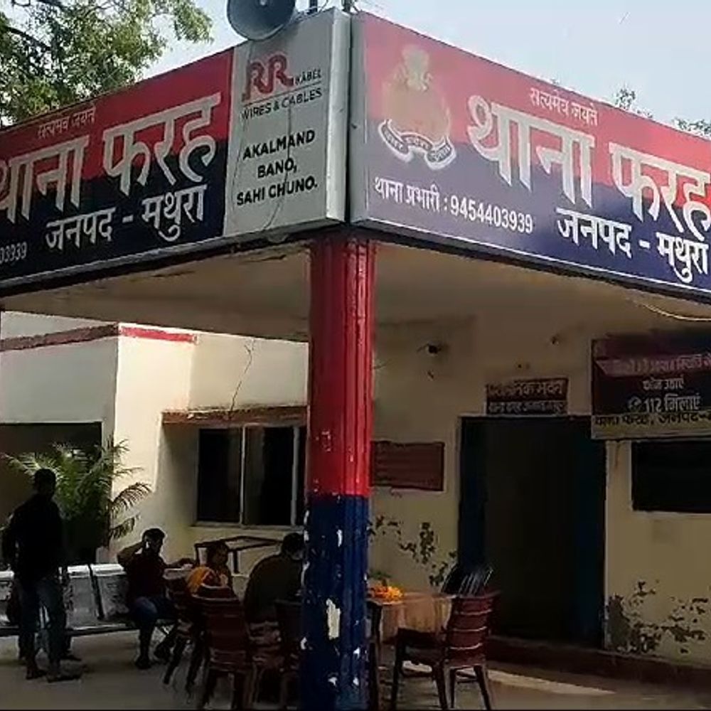 मथुरा में विवाहिता ने लगाया फंदा:पति ने बच्चों की देखभाल करने को लेकर डांटा था, कमरा बंद कर दी जान