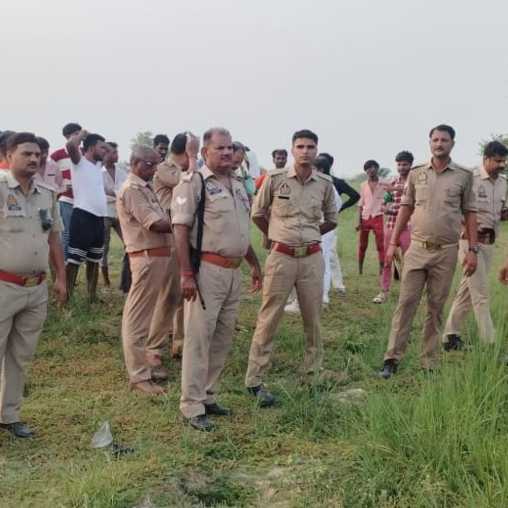 बस्ती के कुओनो नदी में मिला बच्ची का शव:सुबह से लापता थी बच्ची, जांच में जुटी पुलिस