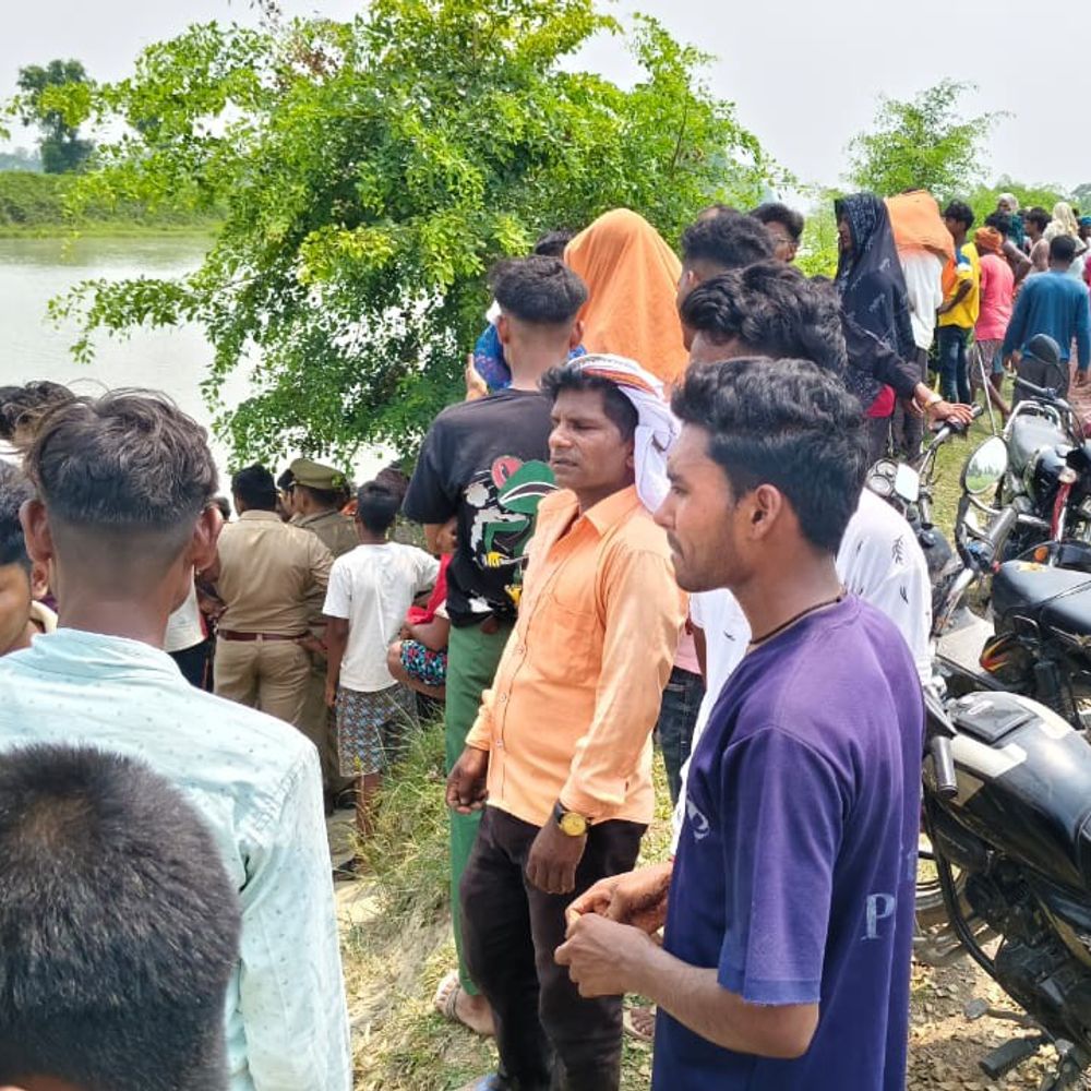 महराजगंज में नहर में डूबने से युवक की मौत:नहाते समय हुआ हादसा, पोस्टमॉर्टम के लिए भेजा शव