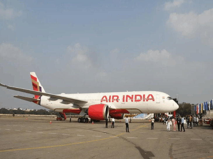 15 साल में पहली बार क्रैश हुआ बोइंग 787 विमान:एअर इंडिया ने लंबी उड़ानों के लिए खरीदा था, 14,000 किमी तक उड़ सकता है