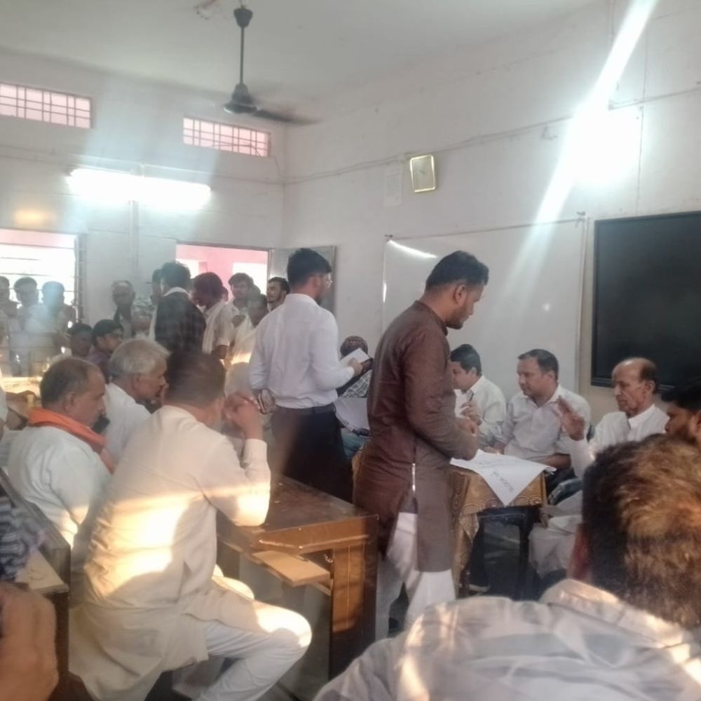 कुंडलिया-मोहनपुरा सिंचाई परियोजना में किसानों से संवाद:30 गांवों की समस्याएं सुनीं, 15 दिन में सभी लाइनों की होगी टेस्टिंग