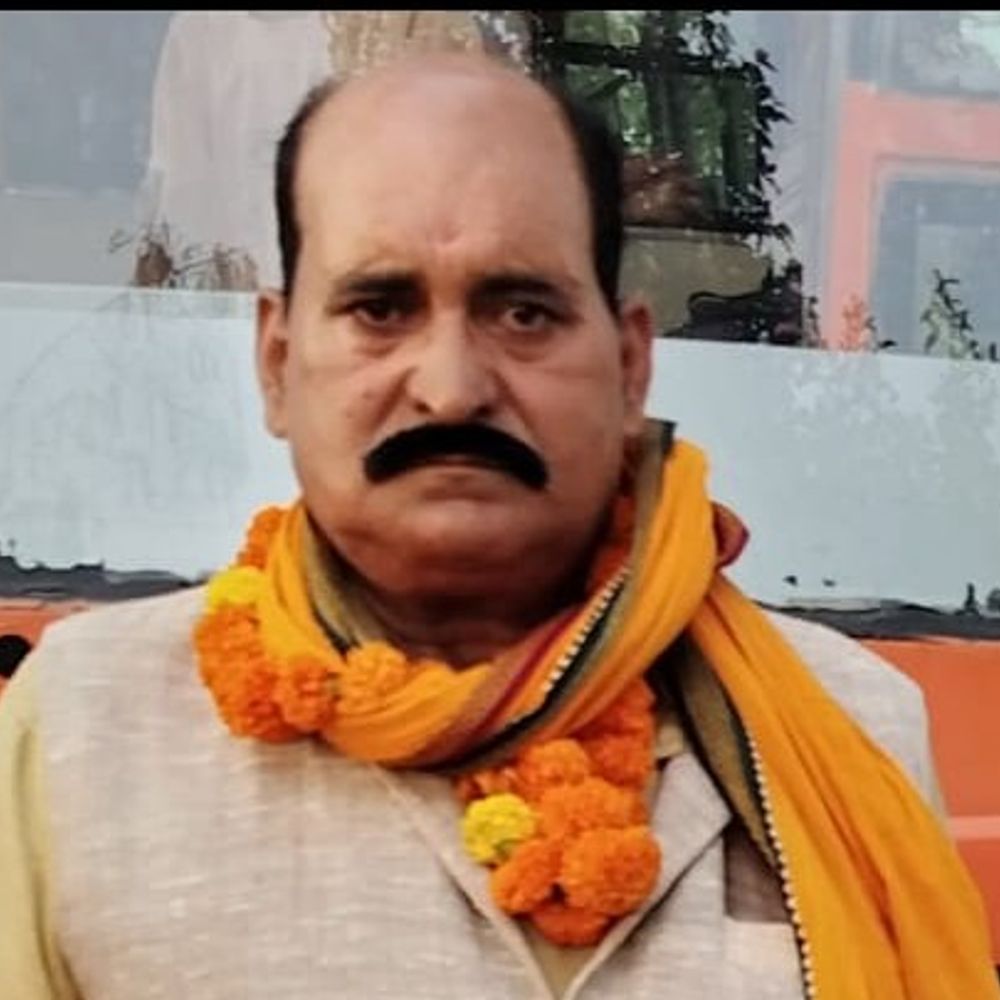 गोंडा में सड़क हादसे में पूर्व सैनिक की मौत:इलाज के दौरान तोड़ा दम, अनियंत्रित वाहन ने मारी थी टक्कर
