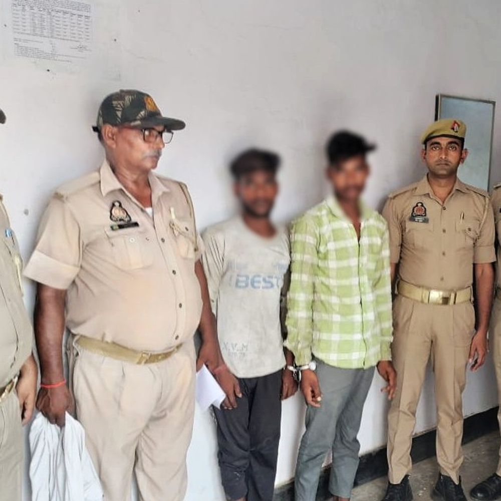 प्रयागराज के दो वाहन चोर गिरफ्तार:मिर्जापुर में चेकिंग के दौरान पकड़े गए, दो चोरी की बाइक भी बरामद