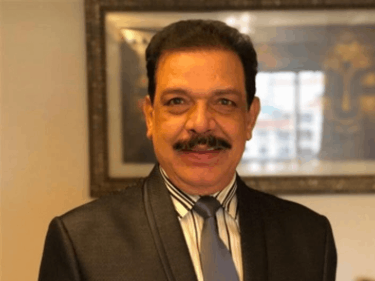 गोविंद नामदेव ने शिवांगी को दी लीगल एक्शन की चेतावनी:वायरल फोटो को बताया फिल्म का सीन, एक्ट्रेस ने कहा था- बुजुर्ग सठिया जाते हैं