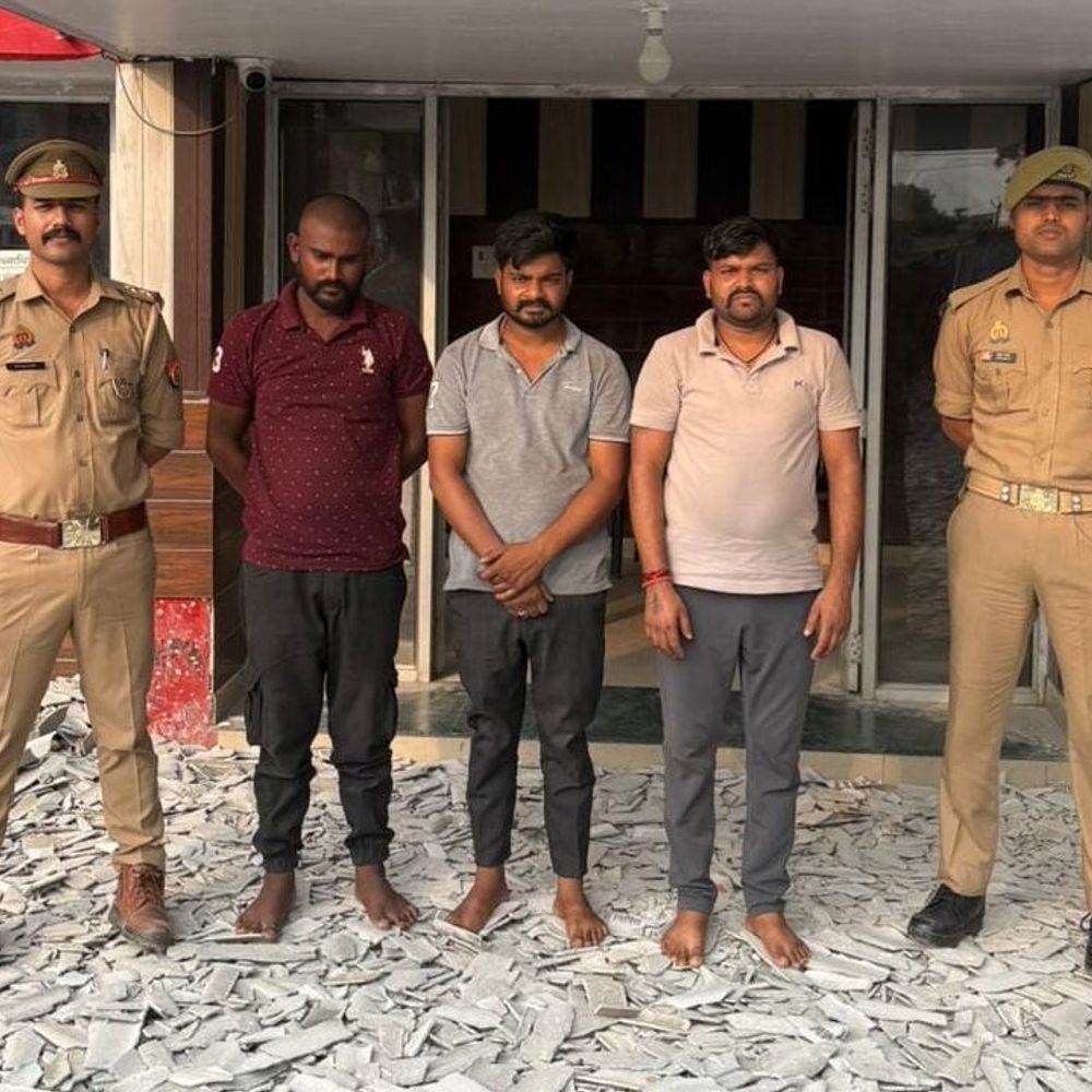जमीनी विवाद में कोतवाली के बाहर मारपीट:तीन और आरोपी गिरफ्तार, कुल 12 जेल भेजे गए; कई अभी फरार