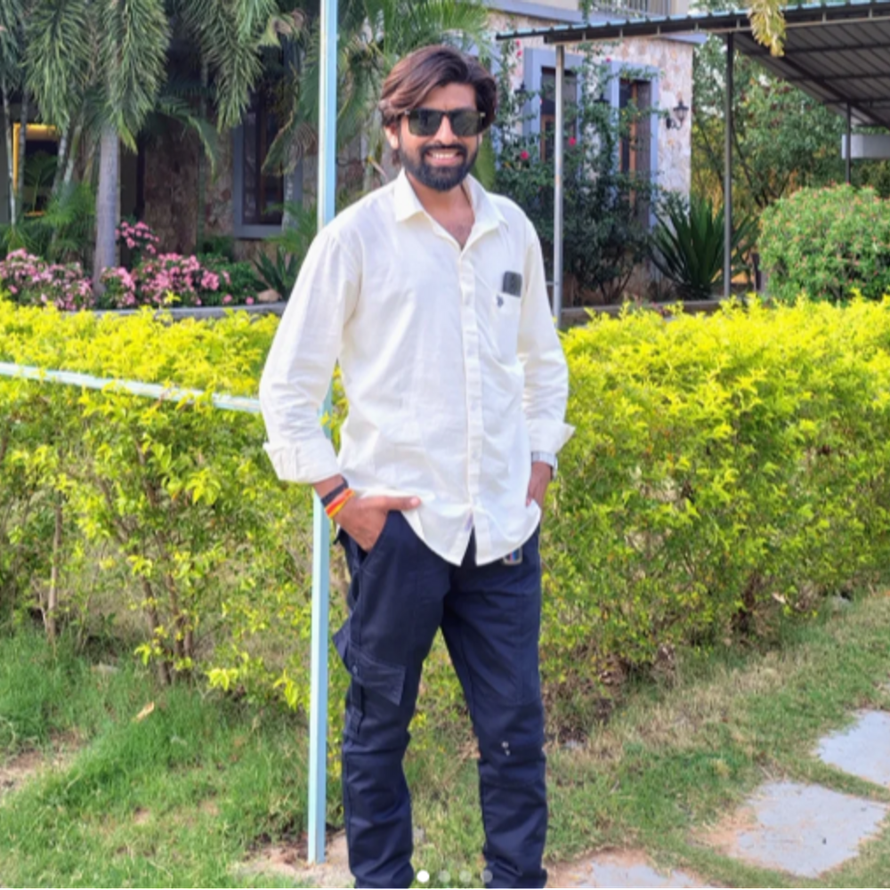 अहमदाबाद प्लेन क्रैश के बाद लापता हुए फिल्ममेकर:जहां क्रैश हुआ, आखिरी लोकेशन वहां से 700 मीटर दूर थी, मृतकों से मैच किया जाएगा DNA