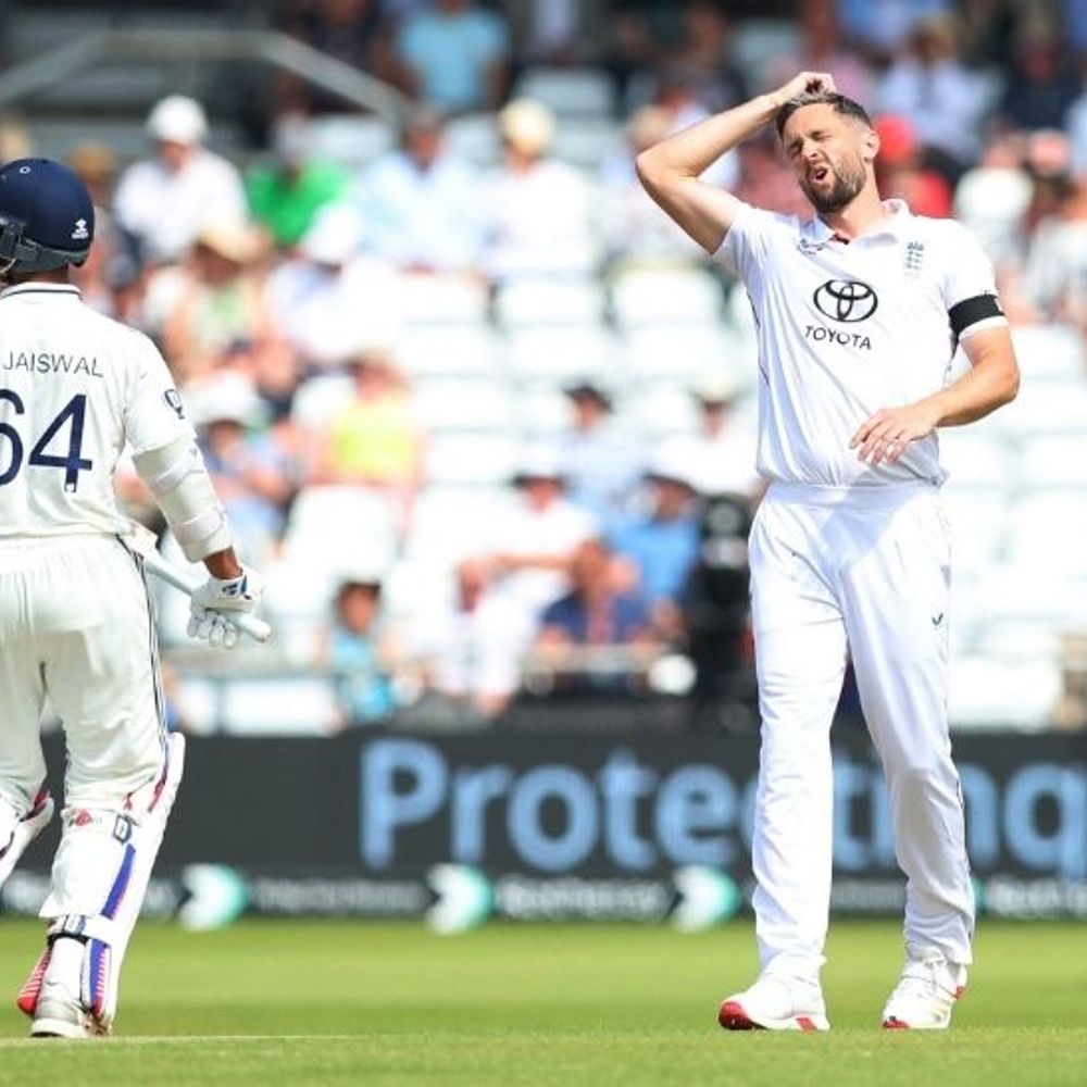 IND Vs ENG पहला टेस्ट-यशस्वी ने चौके से खाता खोला:रोहित की जगह राहुल ओपन कर रहे, पुजारा ने साई सुदर्शन को डेब्यू कैप दी