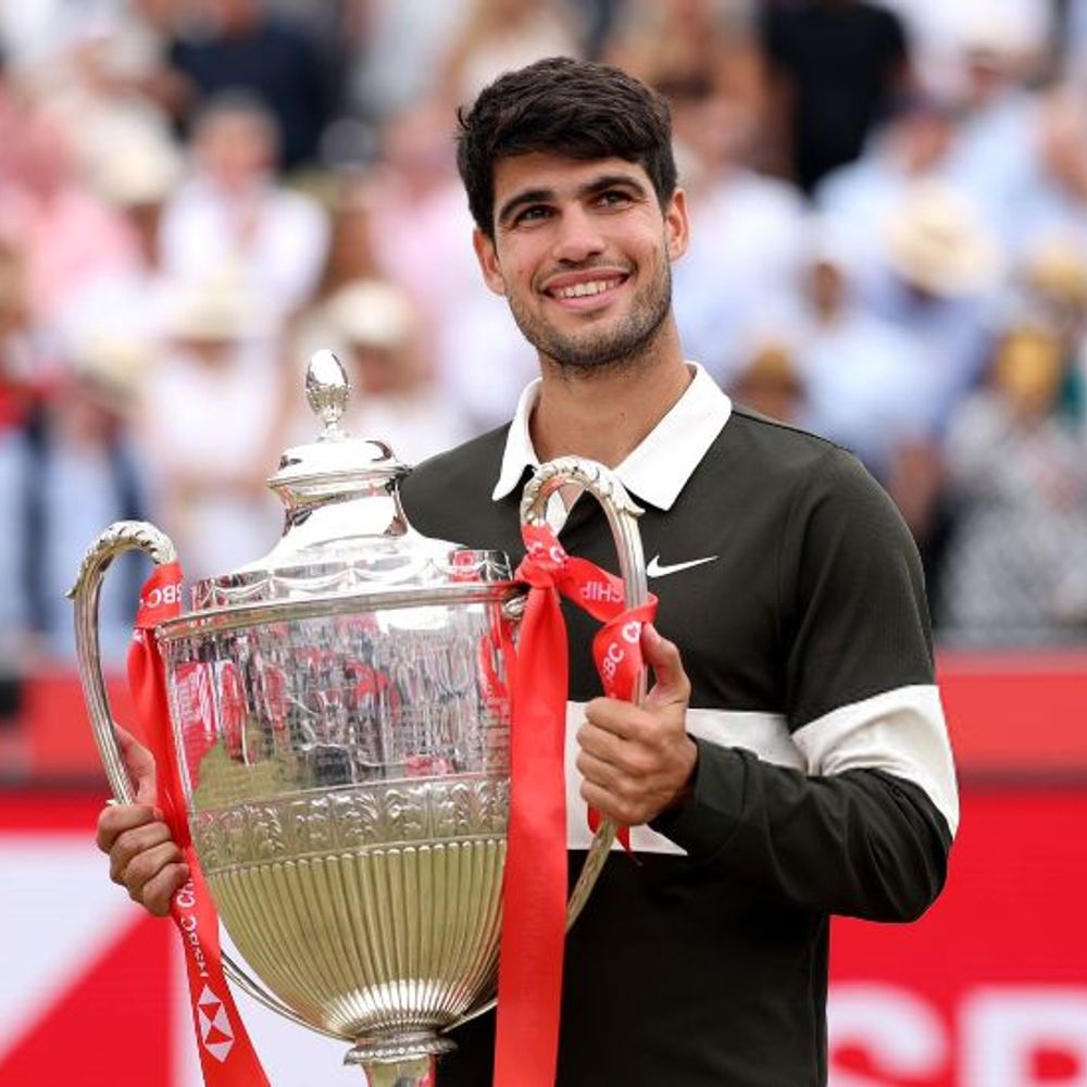 अल्काराज ने क्वींस क्लब चैंपियनशिप जीता:बोले- ग्रास पर शानदार महसूस कर रहा हूं; विंबलडन में लगातार तीसरा खिताब जीतने उतरेंगे