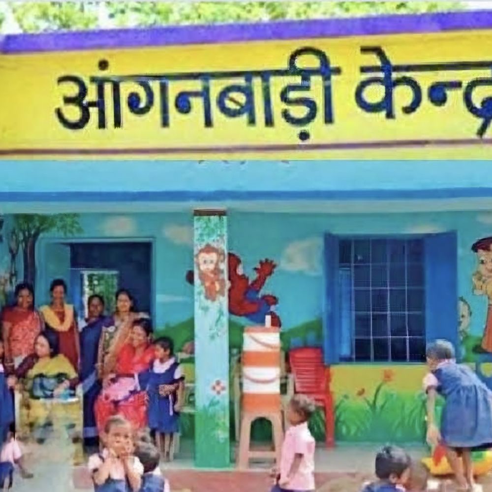 1132 आंगनबाड़ी कार्यकत्रियों का वेतन रोका:310 को सेवा समाप्ति का नोटिस, फेस रिकगनाईजेशन में लापरवाही