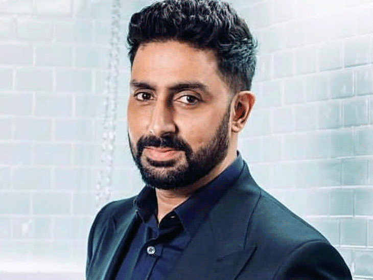 डेब्यू के समय ऋतिक से तुलना पर अभिषेक बच्चन बोले:किसी को कभी कॉम्पिटिशन नहीं माना, जलन तो ऋतिक से कभी नहीं हुई